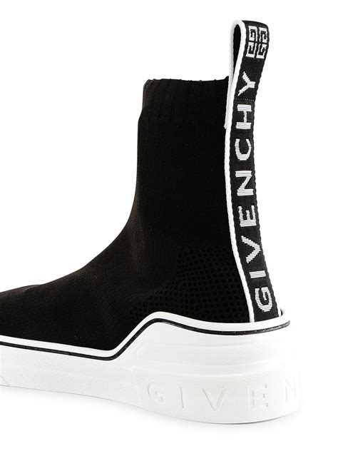 Givenchy George V 